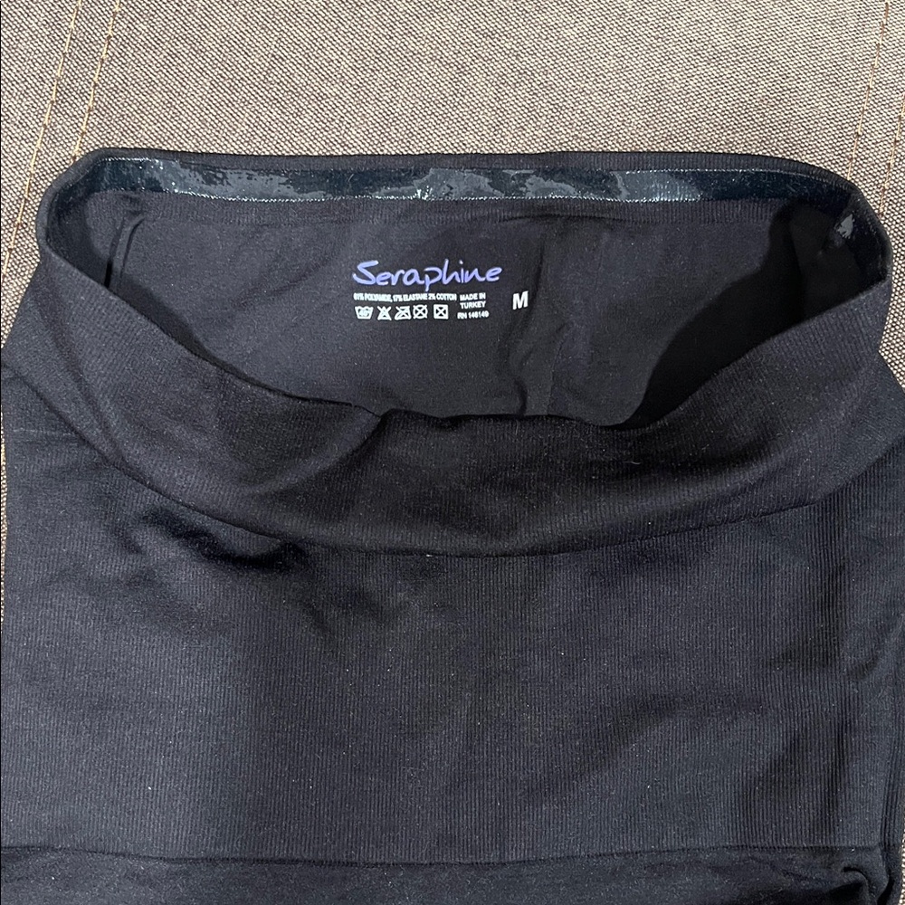 Seraphine Black Maternity Leggings - Picture 2 of 2